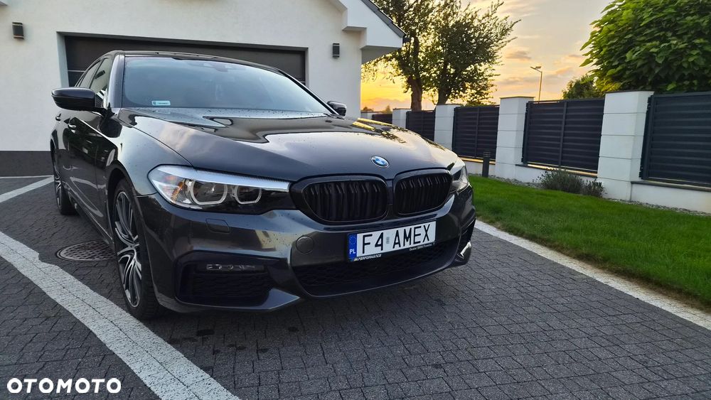BMW Seria 5 520d xDrive - 2