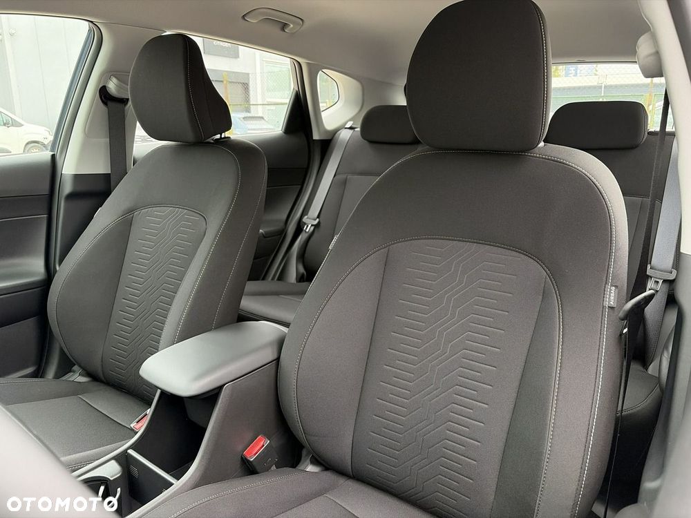 Hyundai Kona - 24