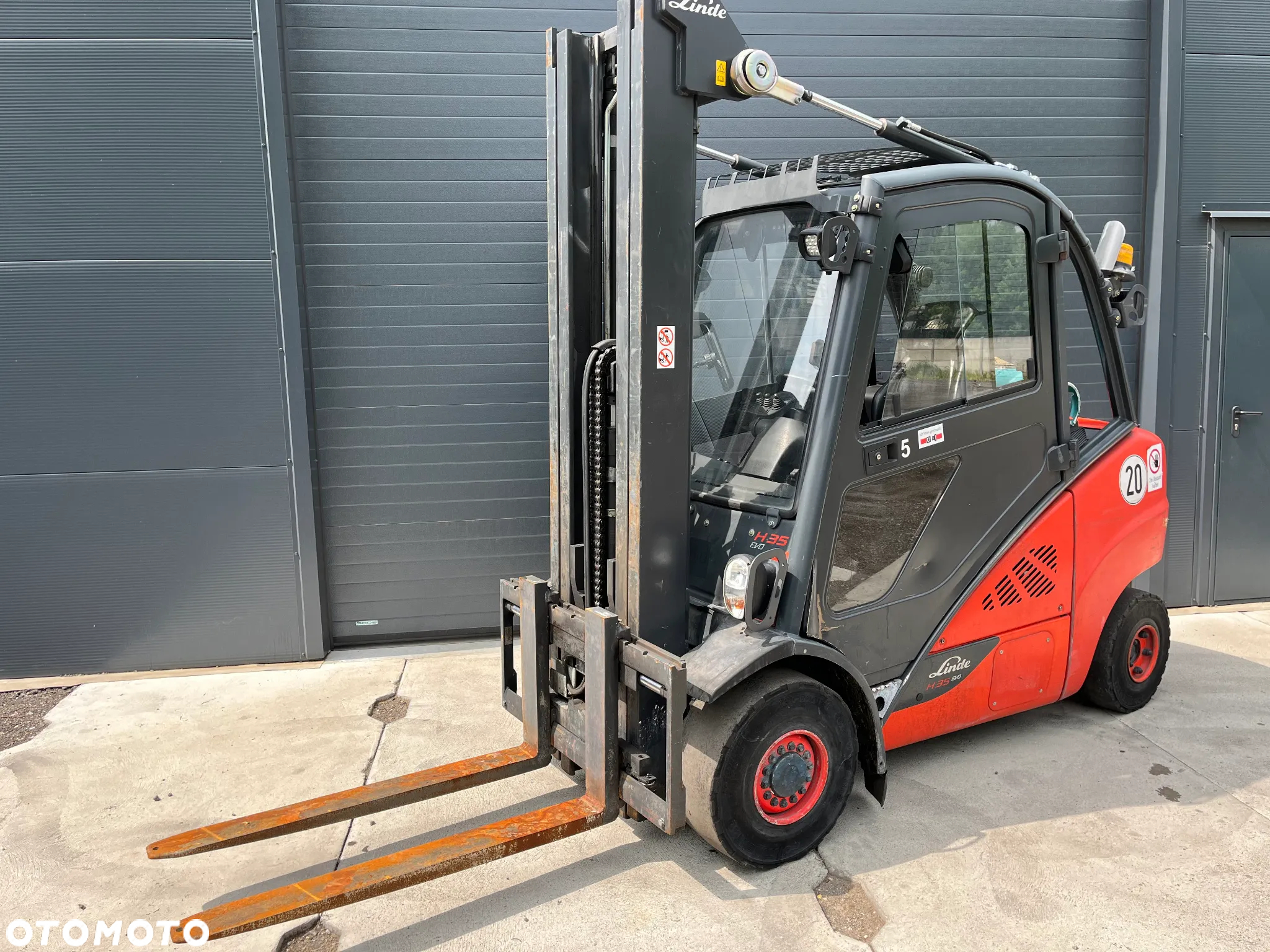 Linde H35-T Gaz LPG TRIPLEX kabina przesuw boczny  oświetlenie drogowe - 14