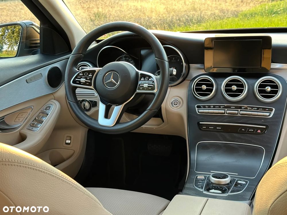 Mercedes-Benz Klasa C 200 4MATIC 9G-TRONIC - 20