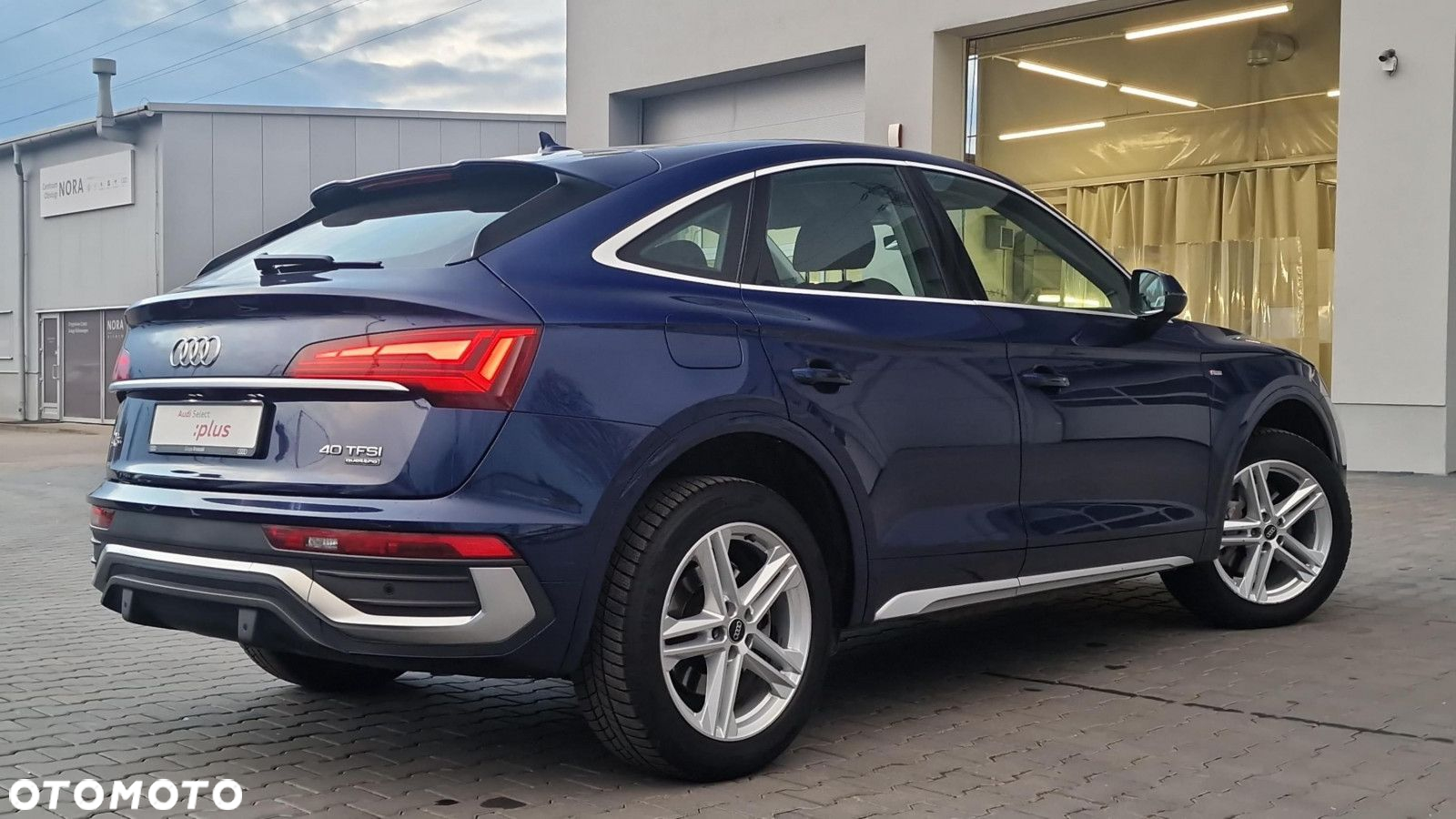 Audi Q5 Sportback - 25