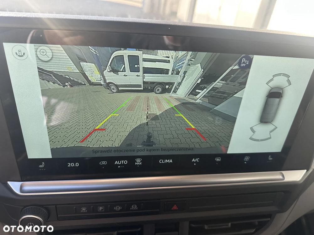 Volkswagen Transporter T7 - 13