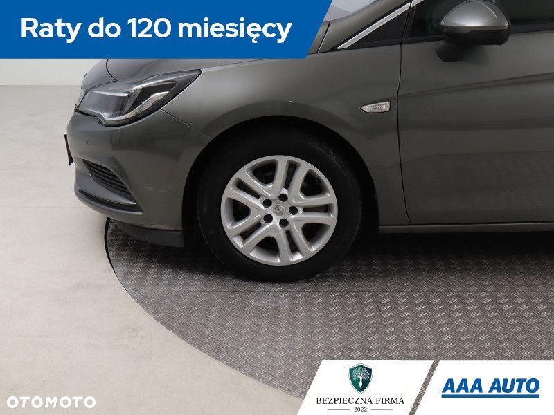 Opel Astra - 16