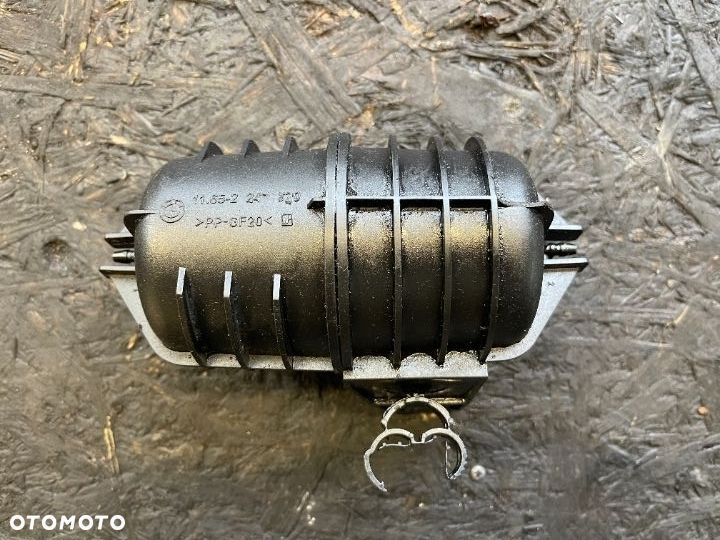 Zbiorniczek podciśnienia Bmw e38 e39 e46 e53 x5 2.0d 2.5d 3.0d - 1