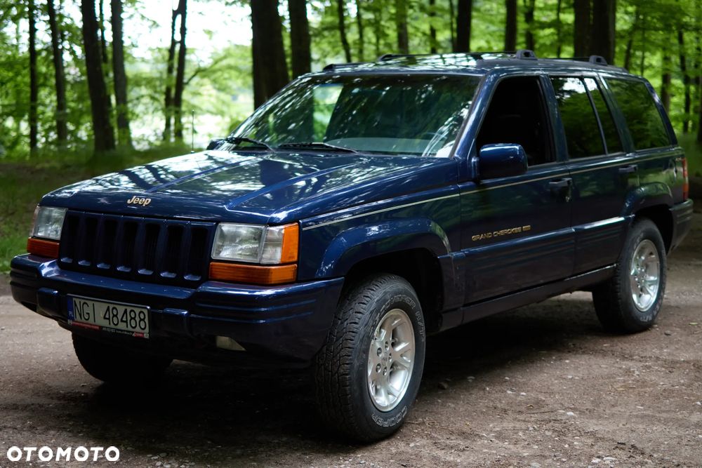 Jeep Grand Cherokee - 15