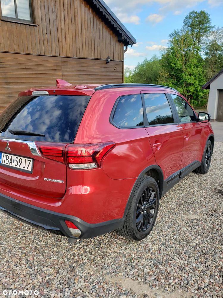 Mitsubishi Outlander - 13