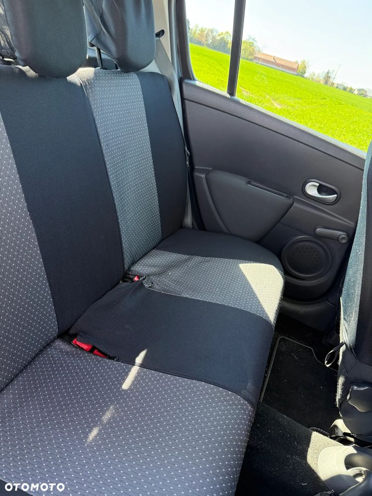 Renault Clio 1.2 16V Alize - 7