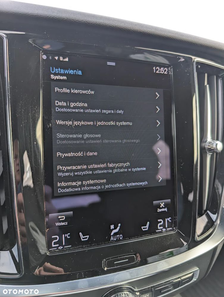 Volvo V60 B4 B R-Design - 23