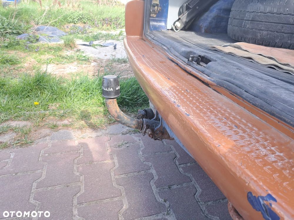 Volkswagen Caravelle - 20