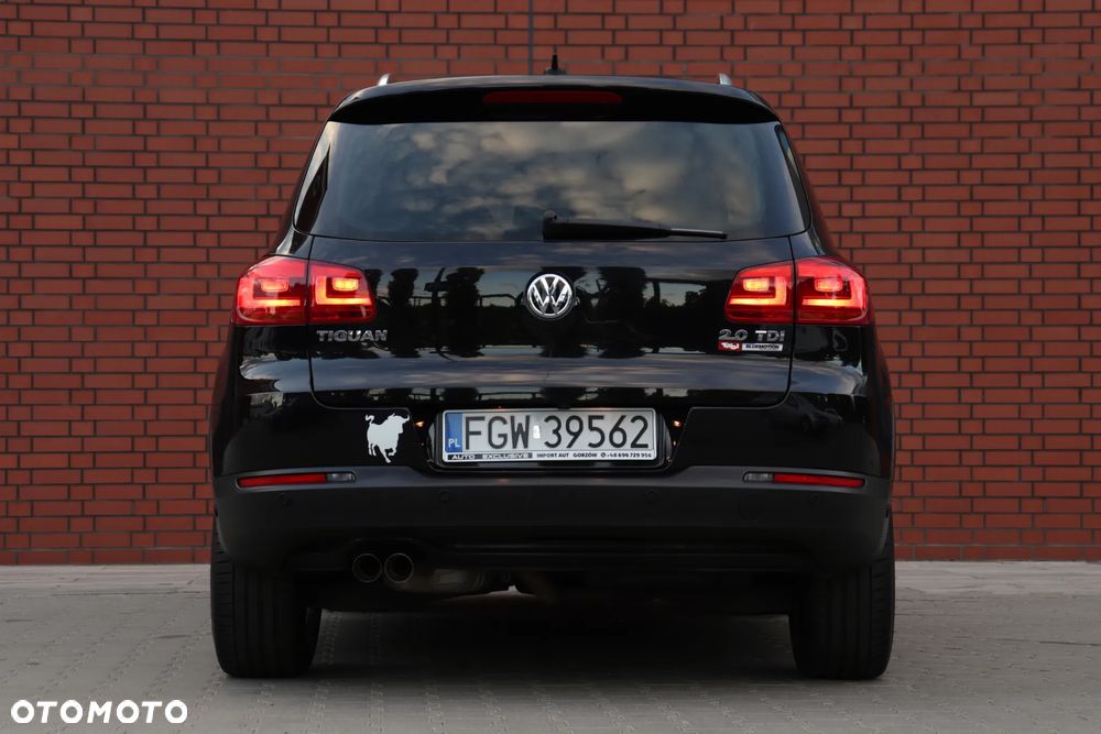 Volkswagen Tiguan 2.0 TDI SCR BlueMotion Technology Lounge Sport & Style - 14