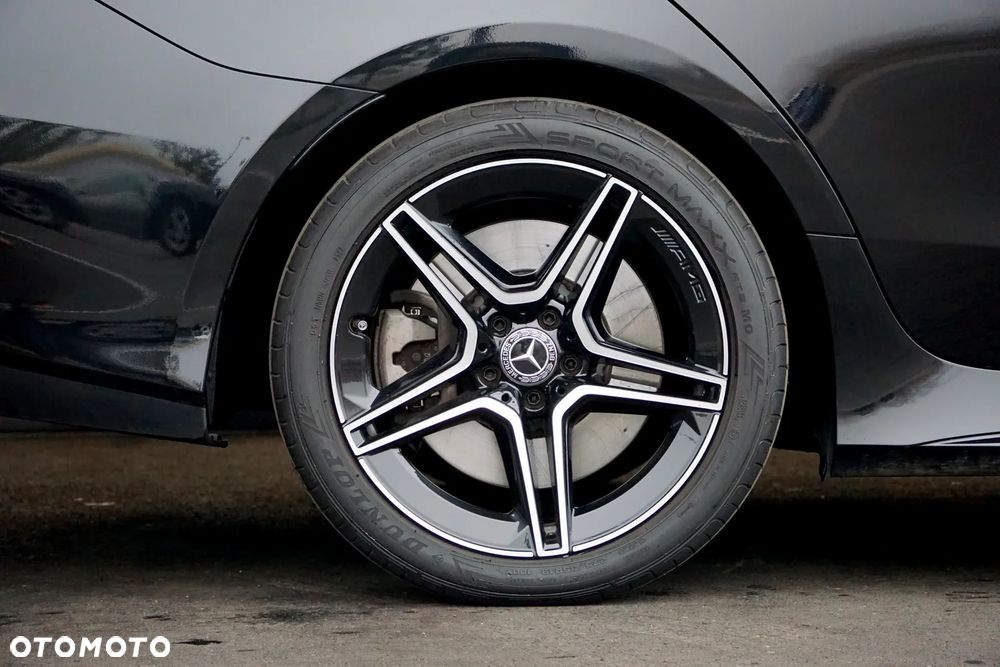 Mercedes-Benz CLS - 16