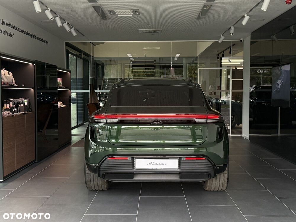Porsche Macan - 6
