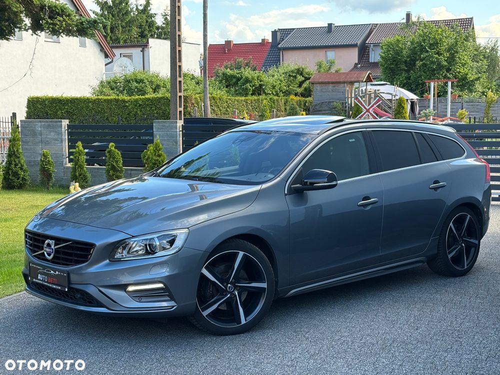 Volvo V60 D5 Geartronic RDesign - 15