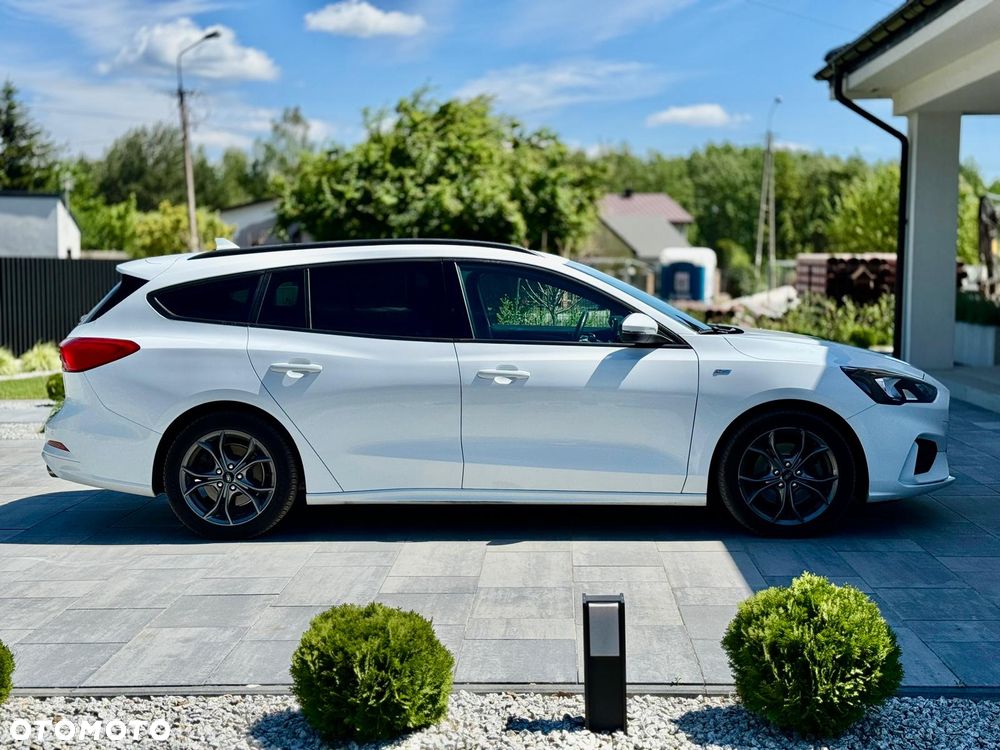 Ford Focus 1.5 EcoBlue Start-Stopp-System ST-LINE X - 5