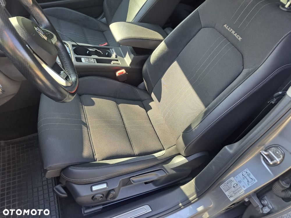 Volkswagen Passat Alltrack - 39