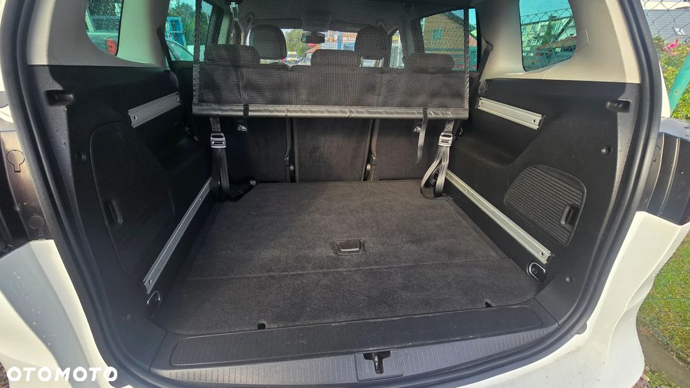 Opel Zafira - 24