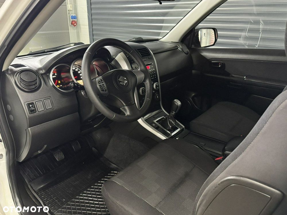 Suzuki Grand Vitara - 10
