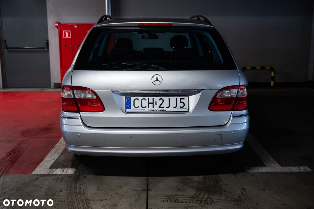 Mercedes-Benz Klasa E 320 CDI T Avantgarde - 5