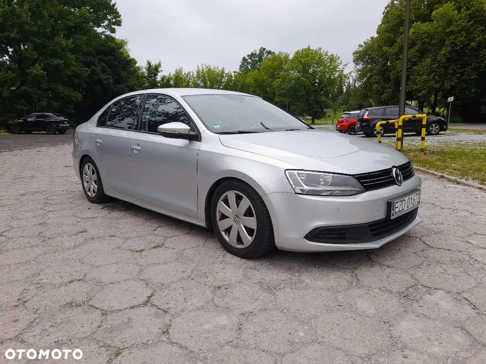 Volkswagen Jetta 1.6 TDI BMT Comfortline - 2
