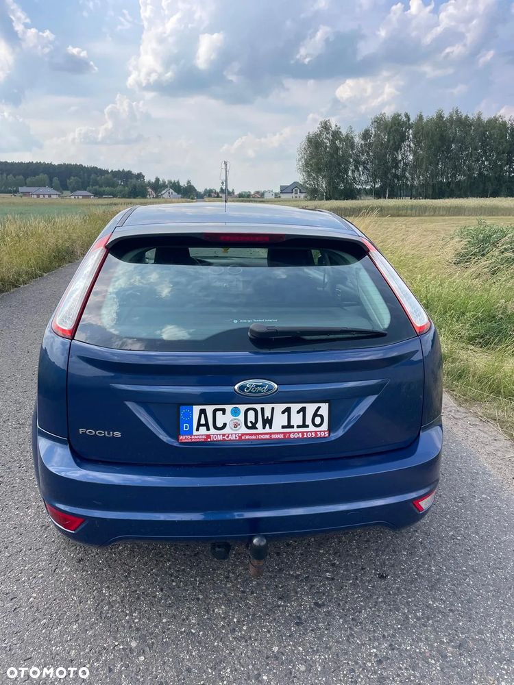 Ford Focus 1.6 16V Fun X - 12