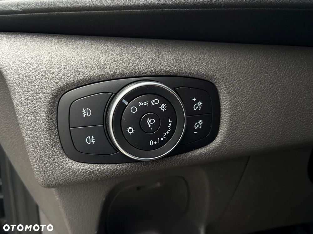 Ford Transit Custom L2H1 VA Autm Trend - 33