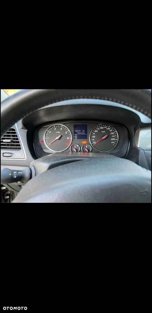 Renault Laguna - 5
