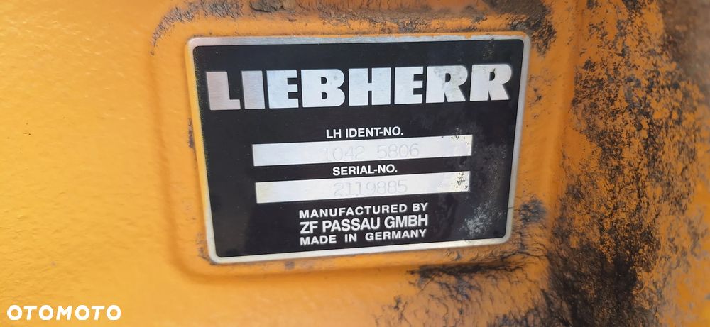Most Liebherr 566 576 580 2plus2 - 6