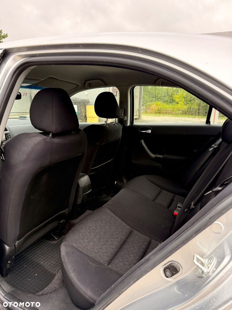 Honda Accord 2.0 Comfort - 18