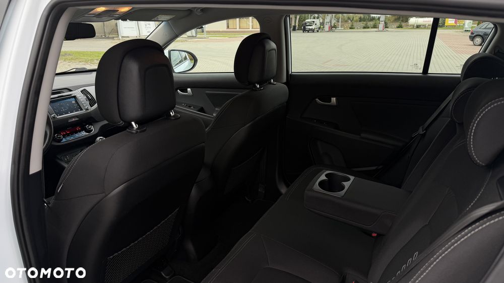 Kia Sportage 1.6 GDI L 2WD - 39
