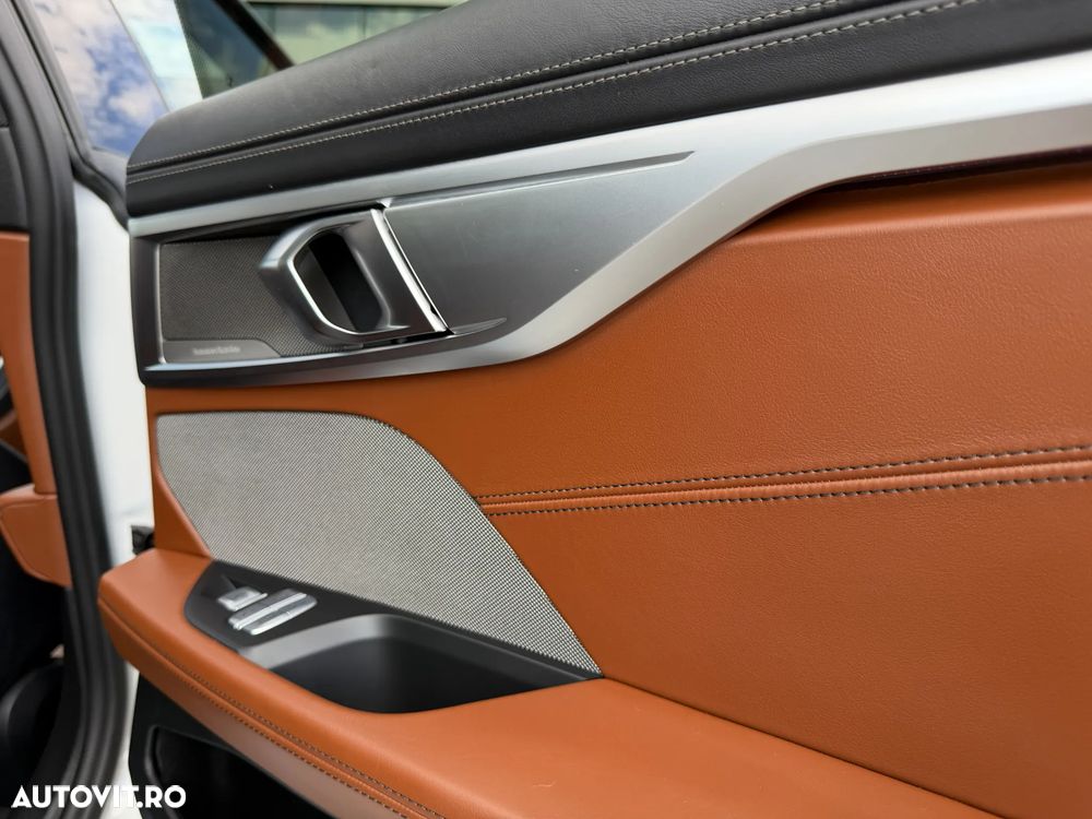BMW Seria 8 840d xDrive AT MHEV - 20