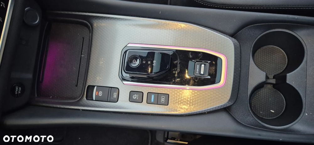 Nissan Qashqai 1.5 e-POWER N-Connecta - 24