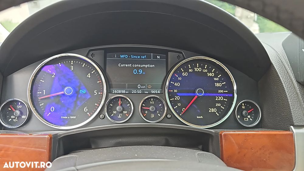 Volkswagen Touareg 3.0 V6 TDI DPF Tipt. Individual - 7