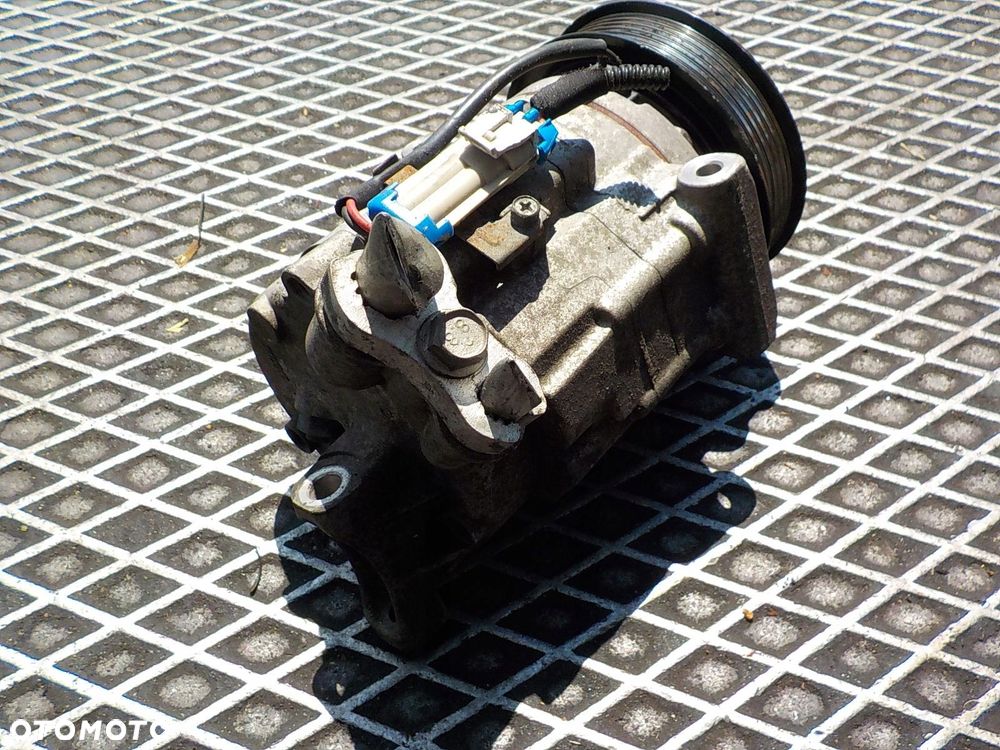 OPEL INSIGNIA 1.8 TB SPRĘŻARKA POMPA KLIMATYZACJI 55780530 22751939 - 4
