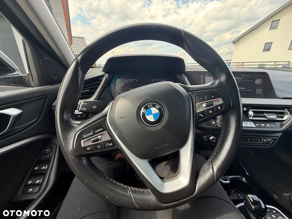 BMW Seria 1 116d Sport Line - 17