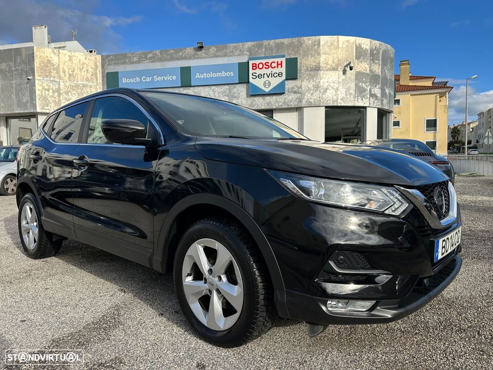Nissan Qashqai 1.5 dCi N-Connecta Business - 1