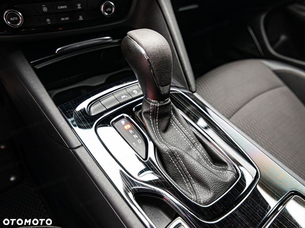 Opel Insignia - 20