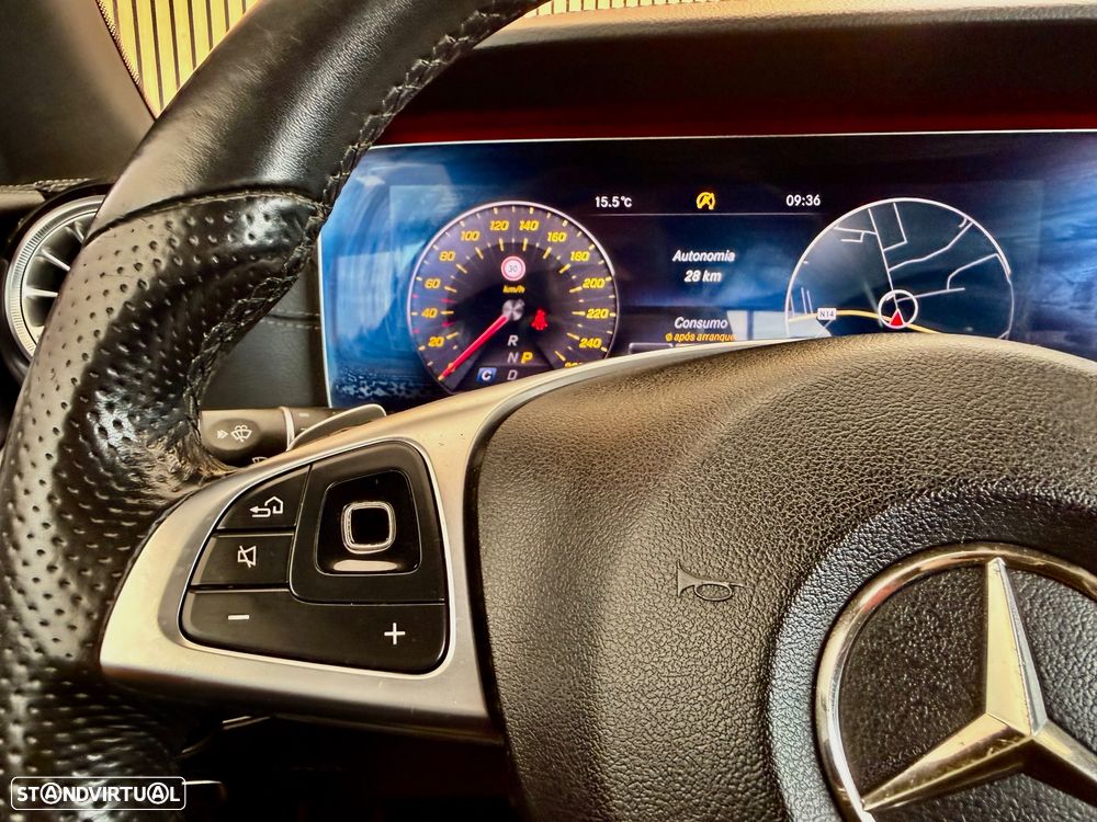 Mercedes-Benz E 220 d AMG Line - 28