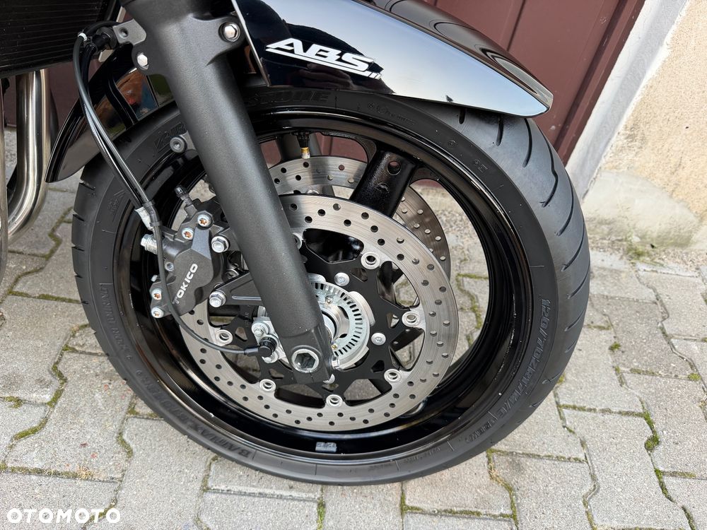 Suzuki Bandit - 16