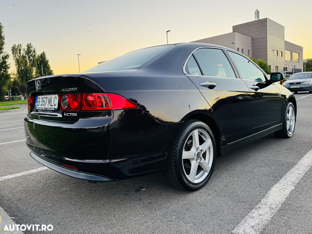 Honda Accord 2.2CDTi Tourer ES - 5