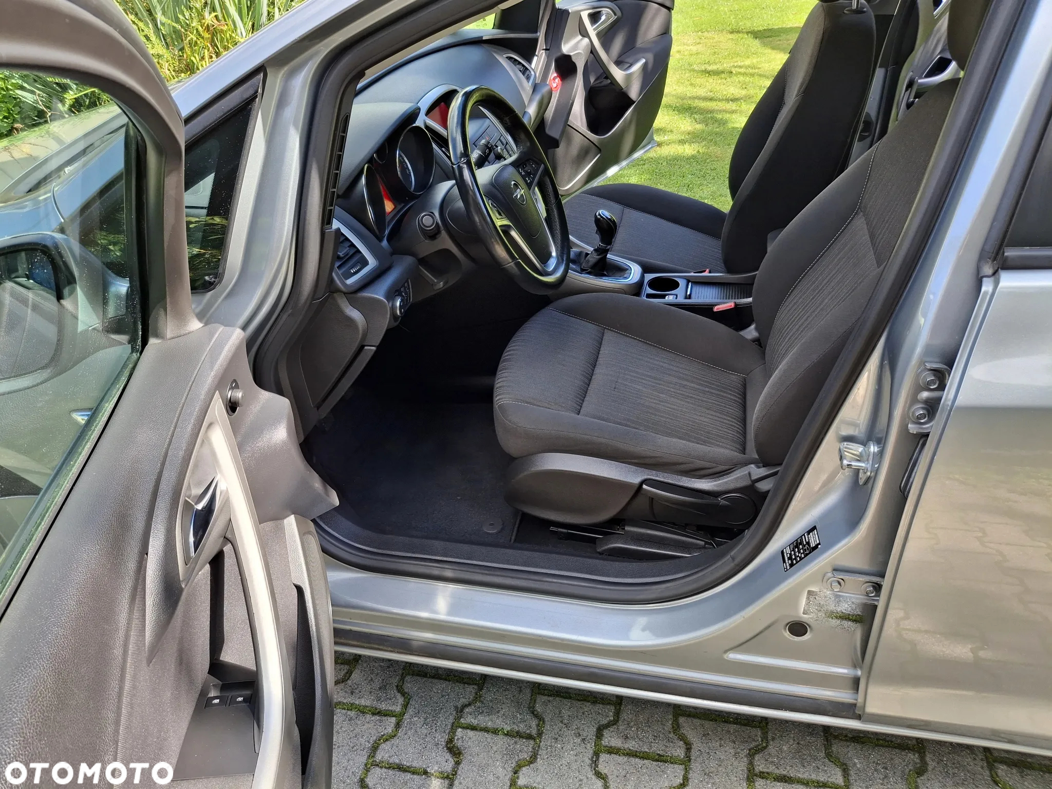 Opel Astra 1.4 Innovation - 18