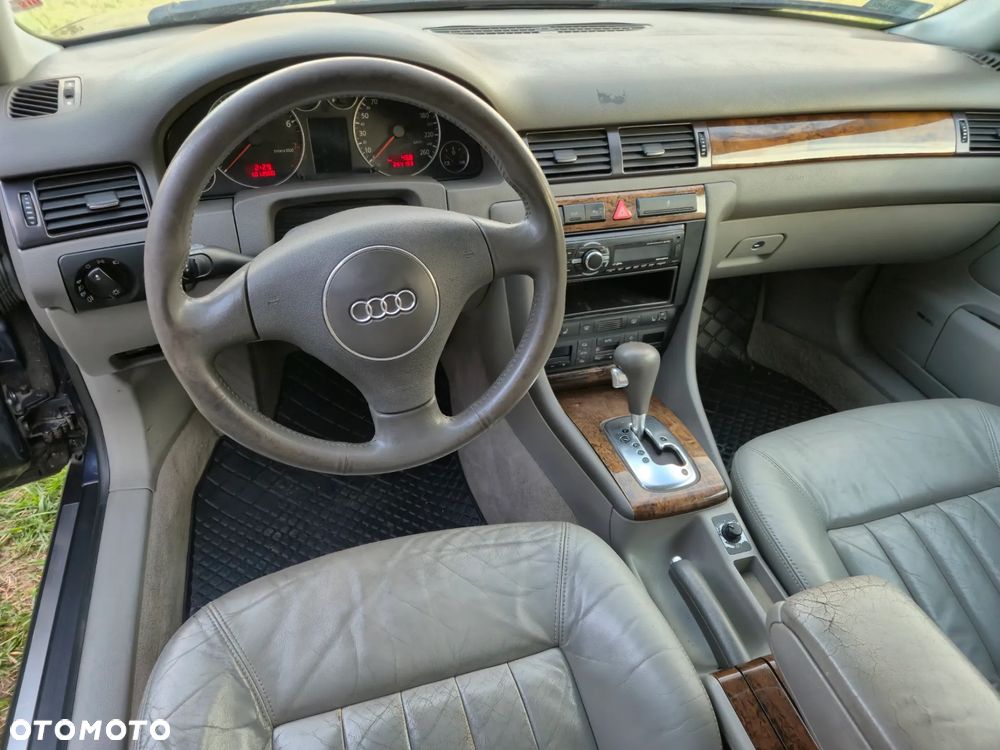 Audi A6 Avant 2.4 Multitronic - 15
