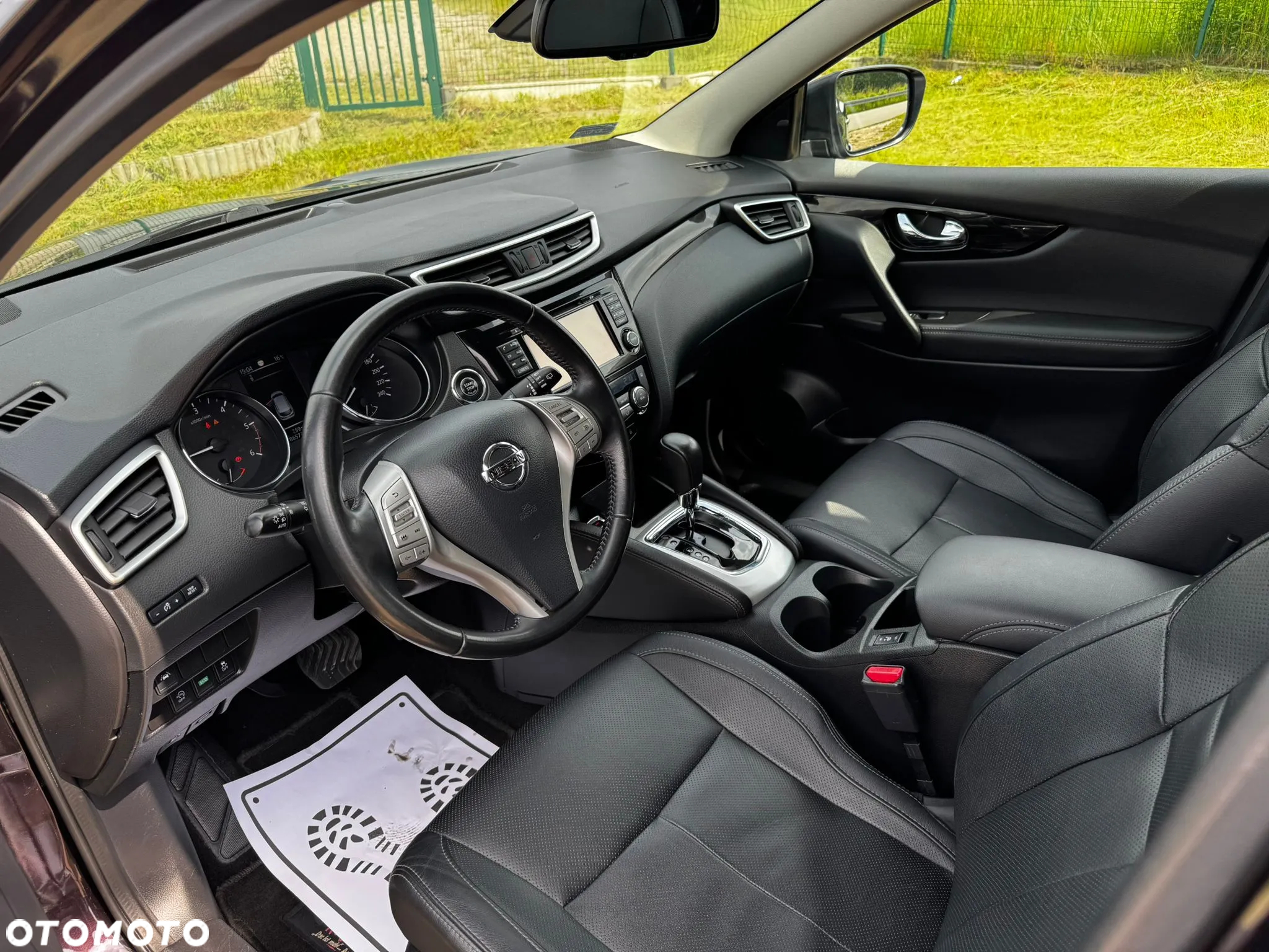 Nissan Qashqai 1.6 DCi N-Connecta Xtronic - 10