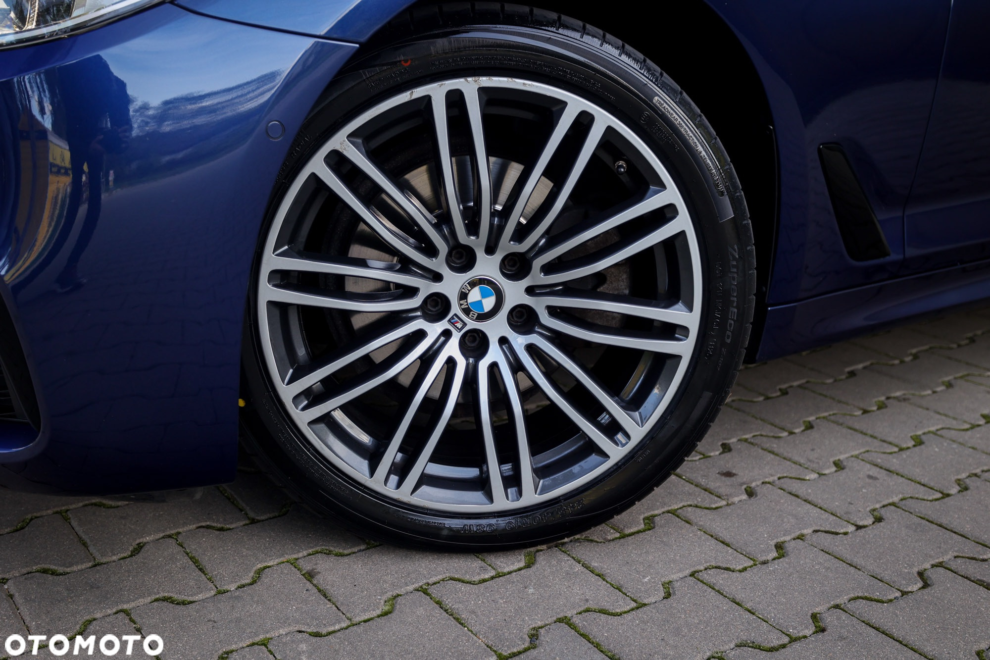 BMW Seria 5 520d xDrive Touring M Sport Edition - 3
