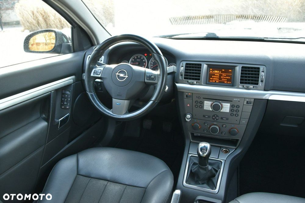 Opel Vectra - 8