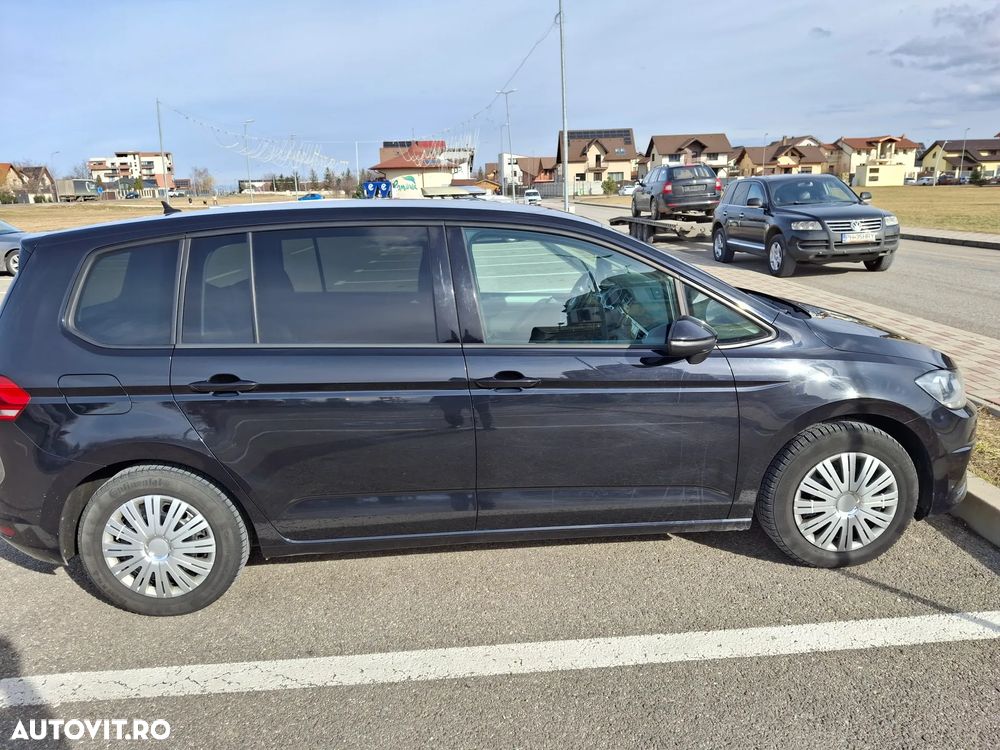 Volkswagen Touran 1.6 TDI SCR (BlueMotion Technology) DSG Comfortline - 2