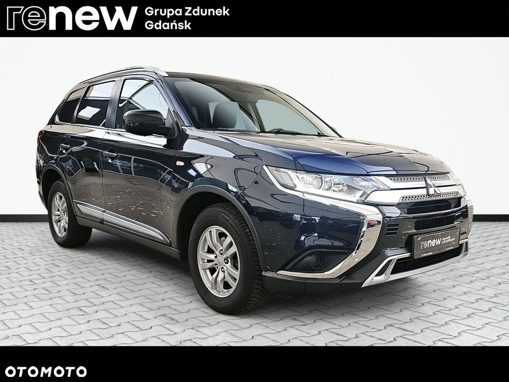 Mitsubishi Outlander - 3