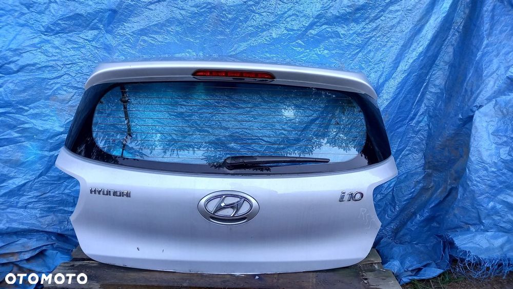 HYUNDAI I10 II 2017 LAK RYS KLAPA BAGAŻNIKA TYŁ - 1