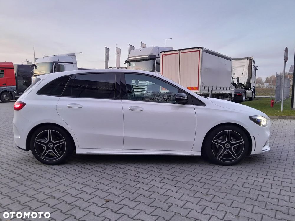 Mercedes-Benz Klasa B 200 Progressive 7G-DCT - 7