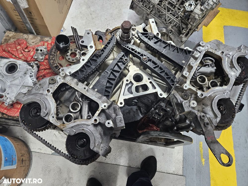 BMW Seria 7 - 16