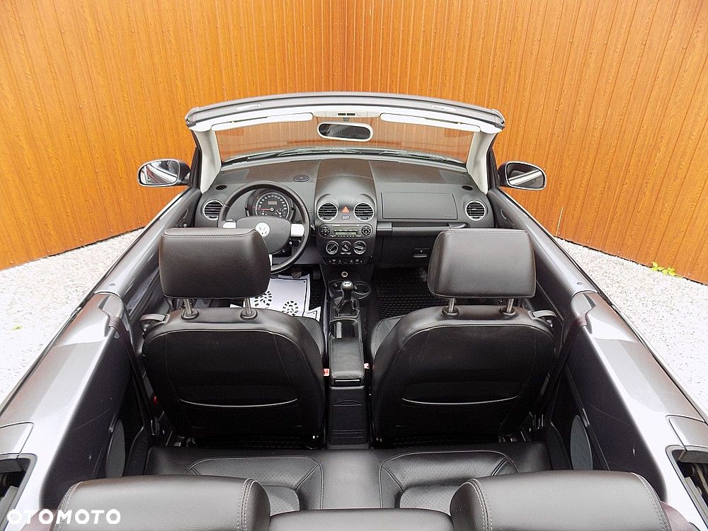 Volkswagen New Beetle 1.9 TDI DPF United - 14